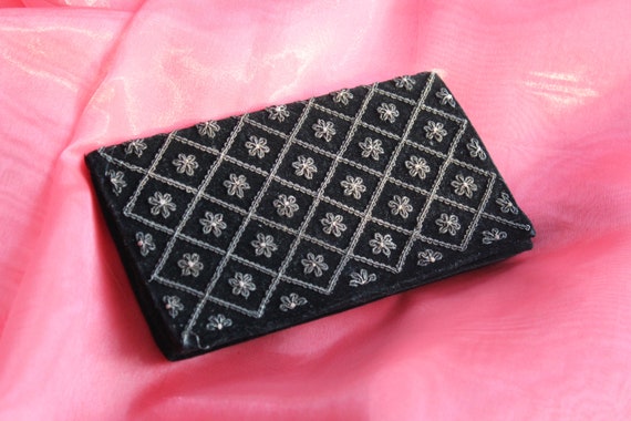 Vintage 40s Zardozi Indian Velvet Clutch