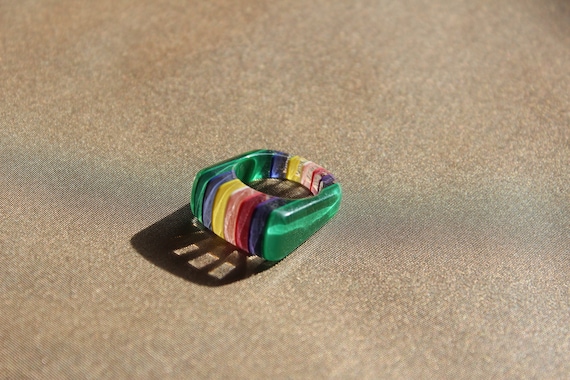 Vintage Resin Multicolour Striped Ring - image 1