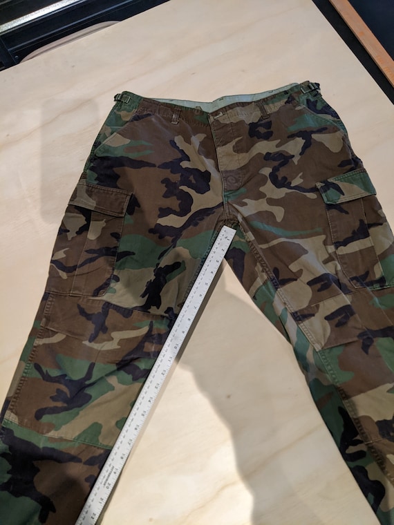 Vintage Woodland Camouflage Camo Cargo Military Pants… Gem