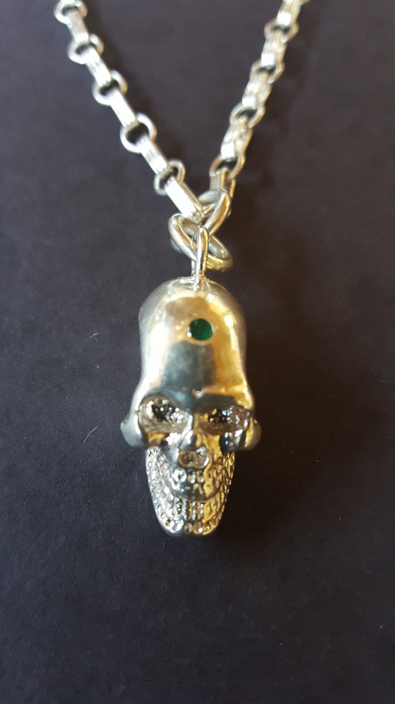 Sterling Silver and natural Emerald  vintage skull