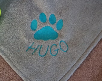 Beautiful dog blanket,cuddly blanket,puppy blanket paw,customizable,washable,50cmx70cm,MINI