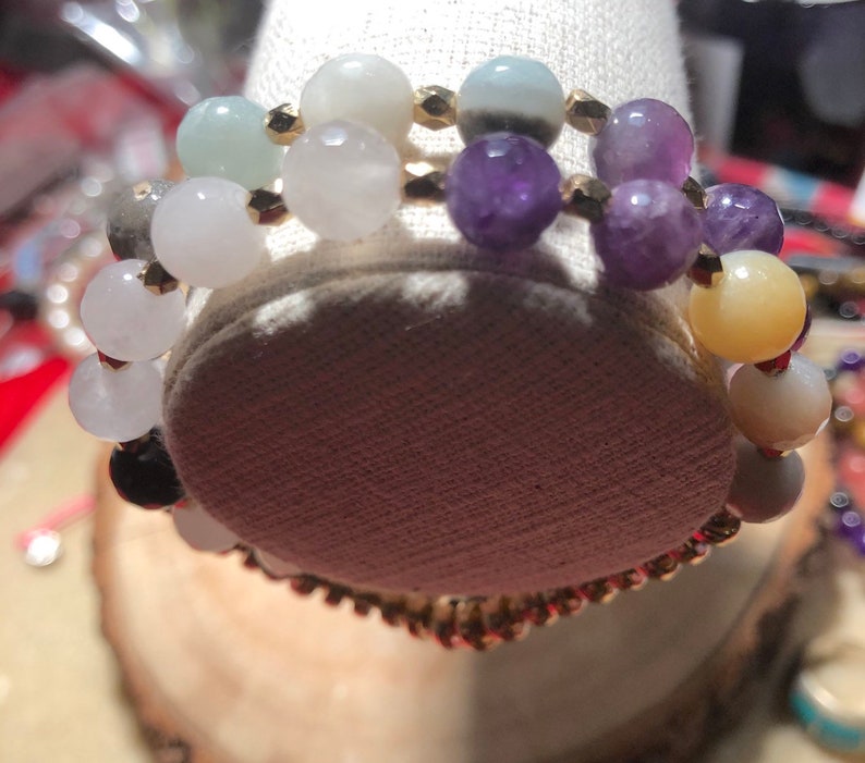 Yoga bracelets Wrist Mala 27 Beads Love And Healing
