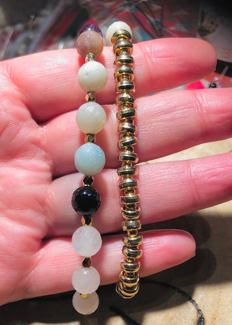 Yoga bracelets Wrist Mala 27 Beads Love And Healing