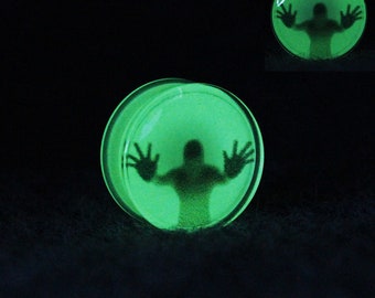 Pair of TRAPPED MAN Glow In The Dark Acrylic Ear Plugs Piercing Jewellery Tunnels PL109