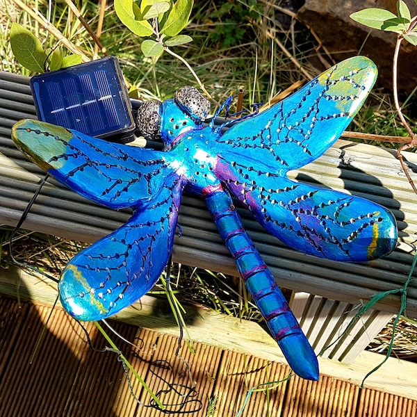 Dragonfly Garden Solar Light Sculpture