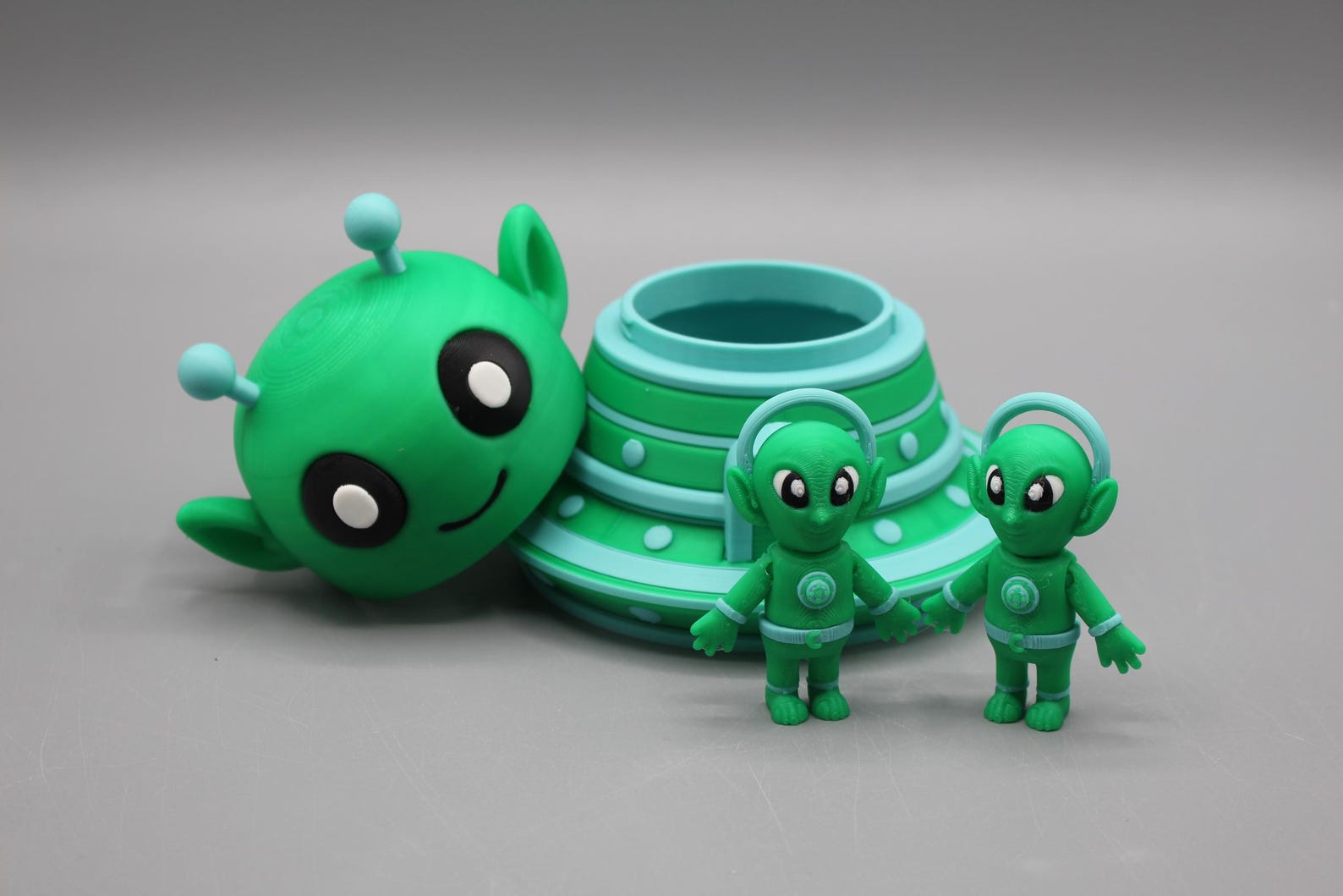 Flexi Alien Spaceship Container | 3D Printed Articulated Alien ...