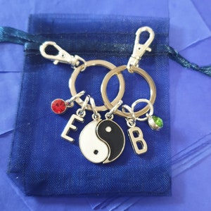 Ying yang keyrings with Birthstone initial personalised gifts 2 x share split Birthday
