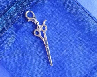 Scissors Clip on bracelets purse zipper clip gift add to anything stitchmarker