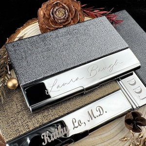 Estuche para tarjetas de presentación personalizado, logotipo grabado a láser, tarjetero, billetera de cuero para tarjetas, regalo de negocios para hombres y mujeres