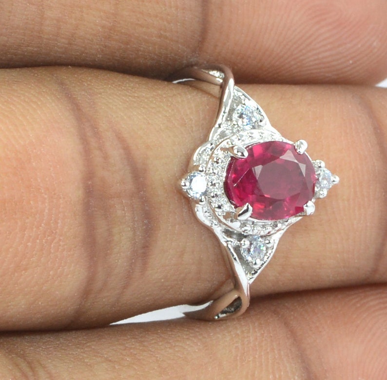 Details about   2.80 Ct Oval Ruby Engagement Valentine Ring 925 Silver 14K White Gold Finish 