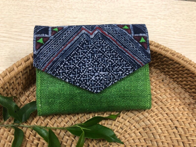 Green Wallet Women Hemp Purse, Short Purse, Compact Purse, Hmong Creations, Indigo Batik Pattern 3