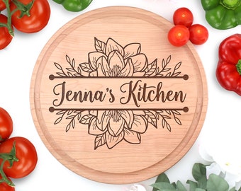 Personalized Cutting Board Circle Round, Mom Gift, Gift For Mom, Kitchen Gift, Chef Gift, Custom Cutting Board Wood, Name's Kitchen, Grandma
