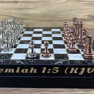 Personalized Chess Set- Birthday Gift to Him /Her - Custom Chess Board Game - Personalized Chess Set with Metal Figures - Gift for Husband