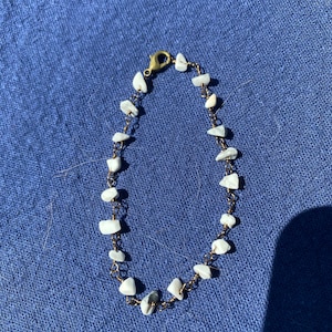 Delicate Crystal Chip Chain Bracelets, Brass 7.5 inch (Howlite, Chrysoprase)