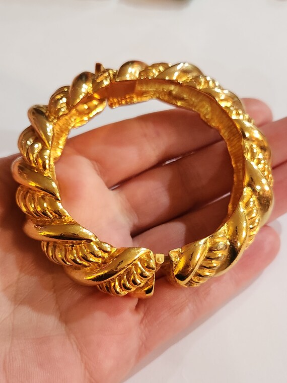 Gold Plated KJL Kenneth Jay Lane Vintage Bangle B… - image 4