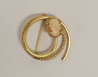 Vintage 12k Gold Filled Cameo Brooch