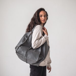 Handmade Italian Leather Slouchy Hobo Bag: Oversized Shoulder Bag