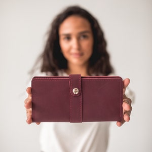 Personalized slim leather women wallet | Genuine leather wallet | Quality handmade leather wallets | Engraved wallet for women | Men wallet