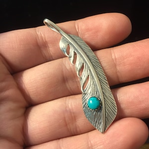 13x57mm Takahashi Goro Feather 4mm Turquoise Bead Retro Sterling 925 Silver Feather DIY Jewelry Marking Design for Necklace Fashion Pendant