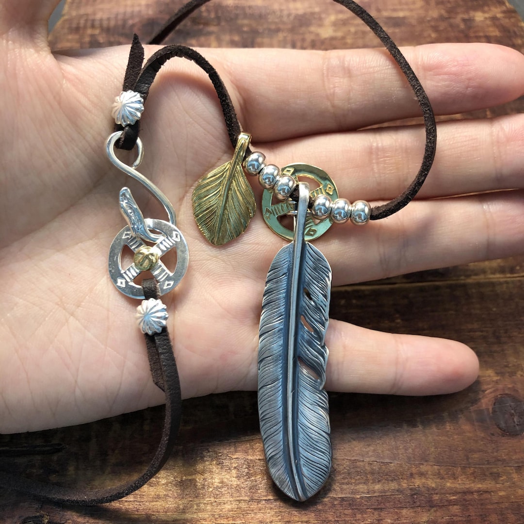 Japan Takahashi Goros Feather Bird Necklace Set Feathers 14x68mm