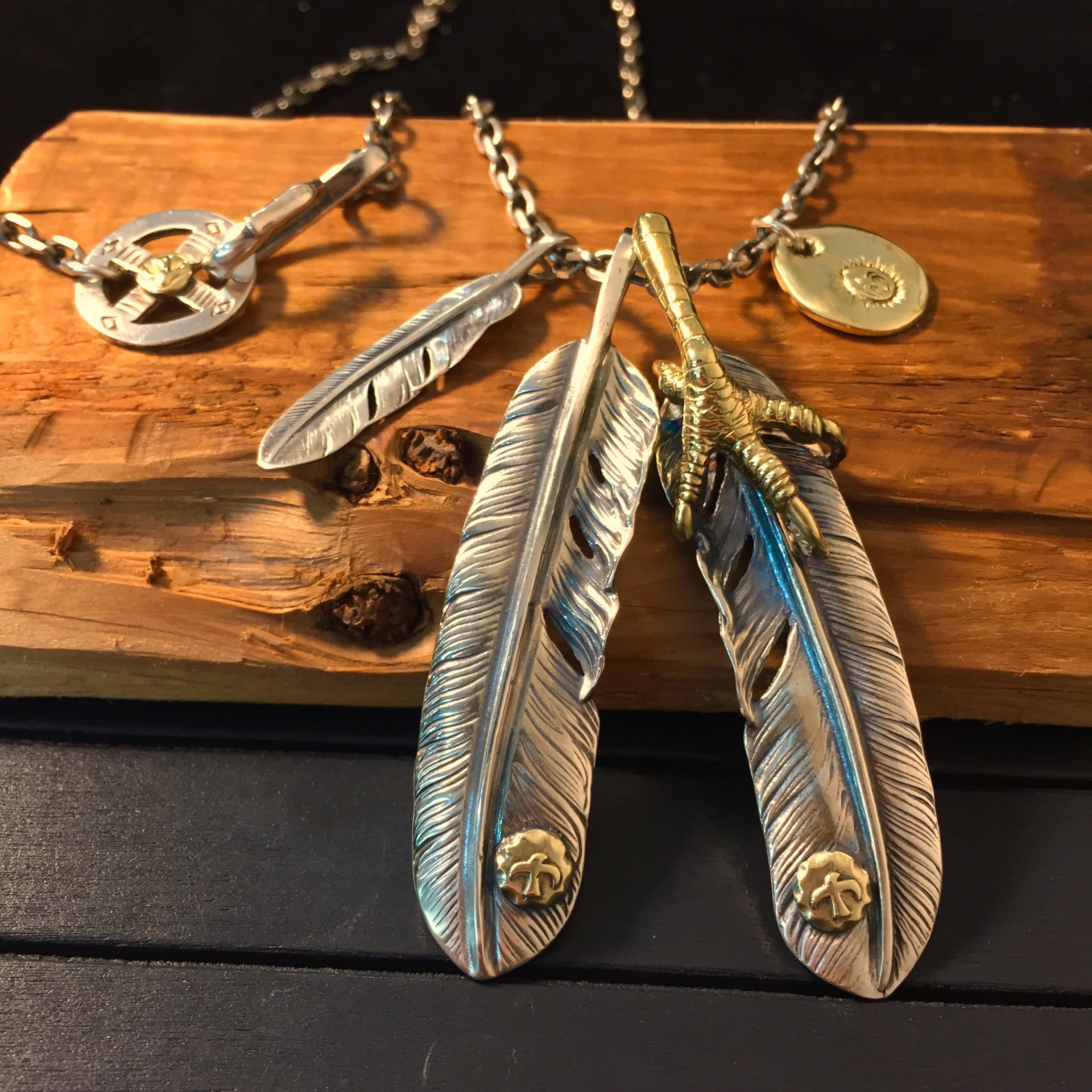 Meira t shop feather necklace