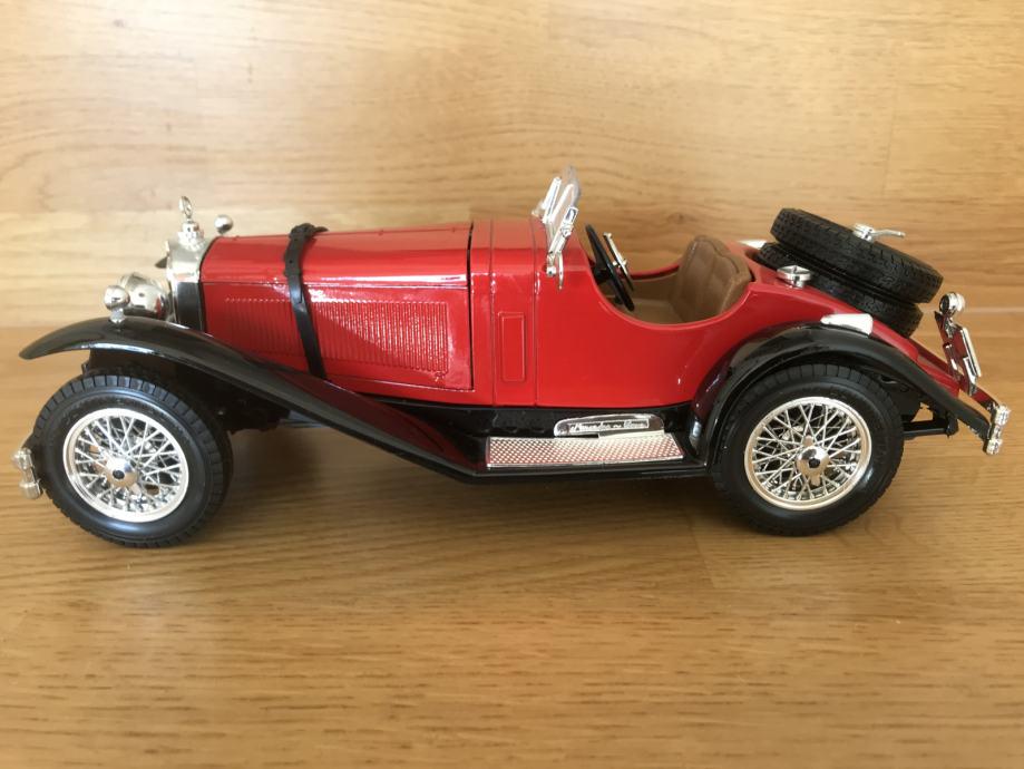 Bburago メルセデス・ベンツ SSK (1928) ダイキャストモデルカー