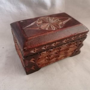 Handmade Wooden Jewelry Storage Box - Diamond Engraving Theme - Hand Crafted and Carved - Vintage - 11x7x6cm - Heavy Wood