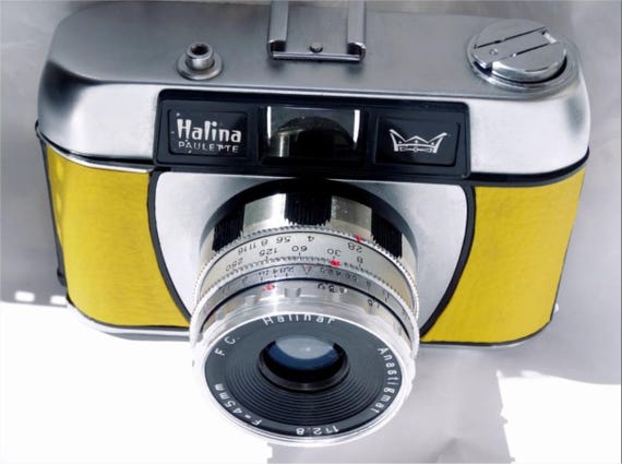 Halina Paulette (1965) - Analog Camera - With Halinar Anastigmat