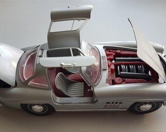 Modèle Réduit Ferrari 612 Scaglietti Racing Rouge 1:43 - Diecast, Boîte Scellée Avec Support, 2017