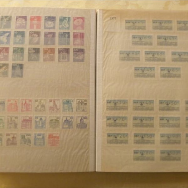 Colección de sellos postales vintage BERLÍN Alemania Deutschland 1965-1989 Álbum Libro GRANDE Colección Sellos raros Briefmarken Libro Lote A-0050