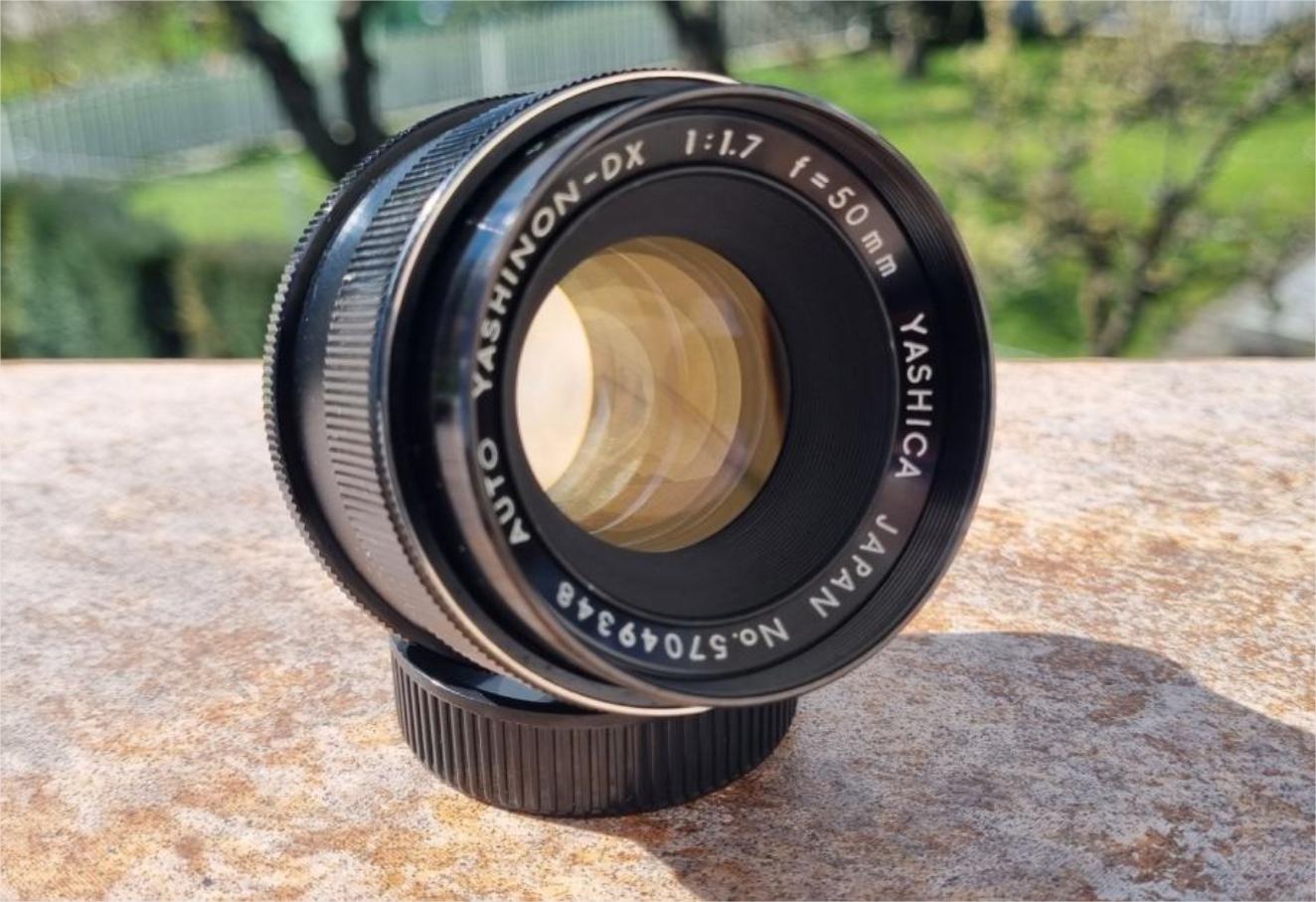 Yashica Yashinon DX 50mm F/1.7 (1:1.7) Lens (1970s) in