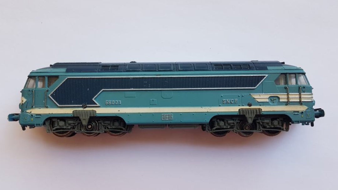 Fleischmann 781701 Swiss Analog N Gauge Electric Starter Train Set