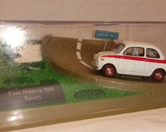 RENAULT 4 L Jogging Toit fermé Coffret Vitesse 1/43 EUR 30,00 - FR
