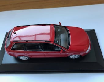 Minichamps Audi A4 Avant Diecast Model Car - Scale 1/43 - Red