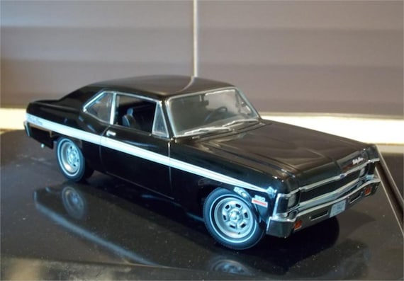 GMP 1971 Chevrolet Chevy Nova Rally Diecast Model Car - Scale 1/18