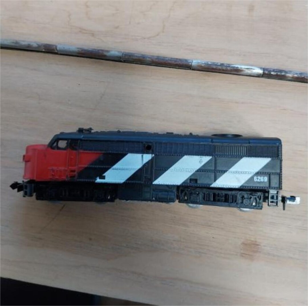 Modelpower CN 6269 - Analog Electric Model Train - DC - Tested