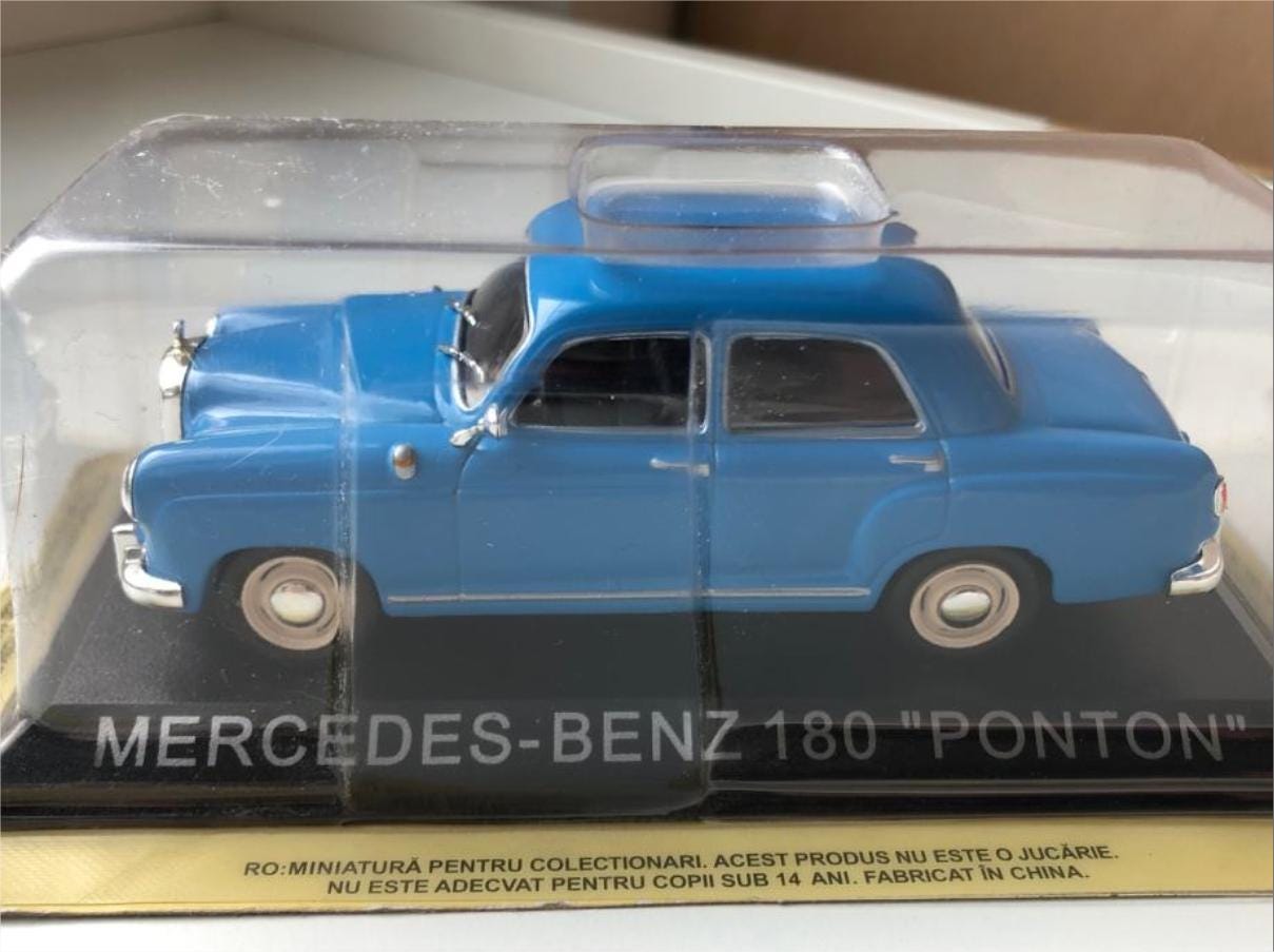 メルセデス・ベンツ 180 ポントン ダイキャストモデルカー - スケール