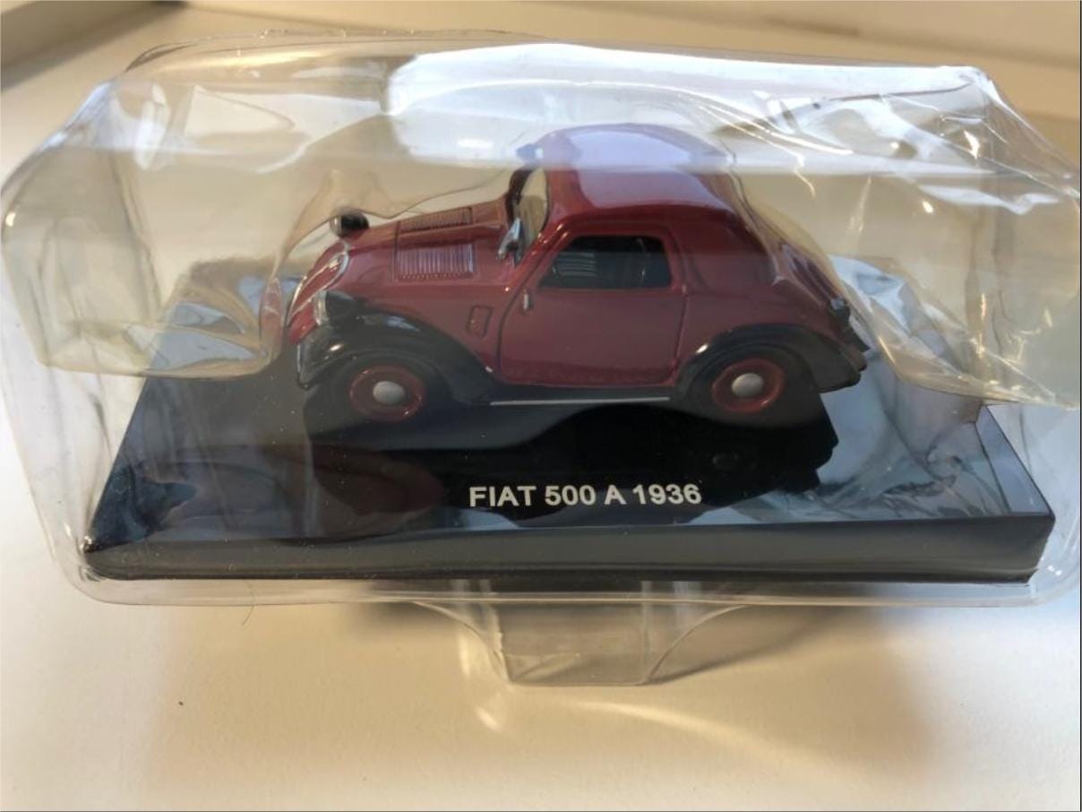 ミニカー FIAT500 1936 1936 Fiat 500 A Diecast Model Car - Scale 1/43 - Red