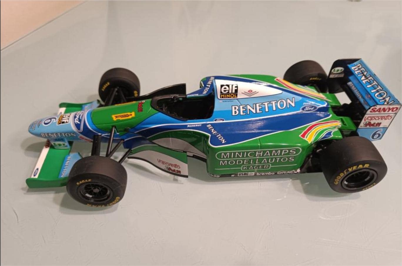 Minichamps 1994 Benetton B194 Formula One F1 Car (jos Verstappen