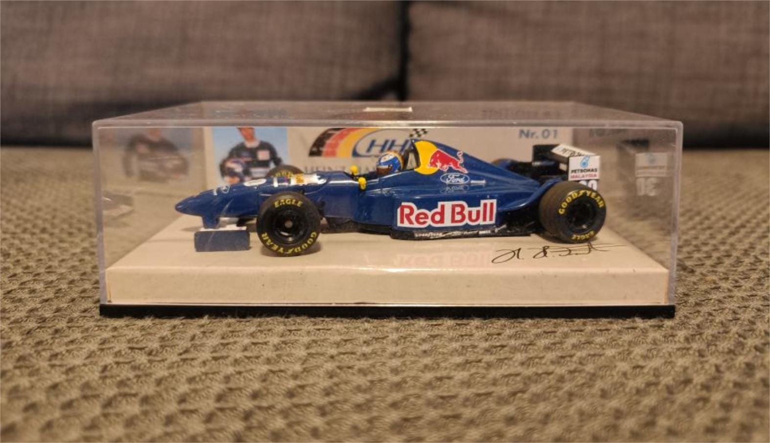 Minichamps 1995 Sauber C14 Formula One Car (heinz-harald Frentzen