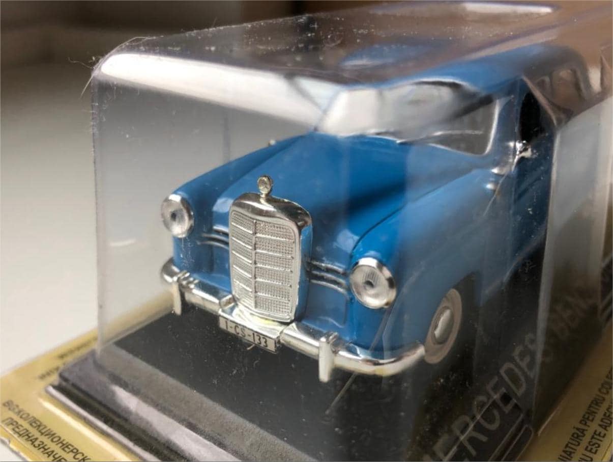 メルセデス・ベンツ 180 ポントン ダイキャストモデルカー - スケール