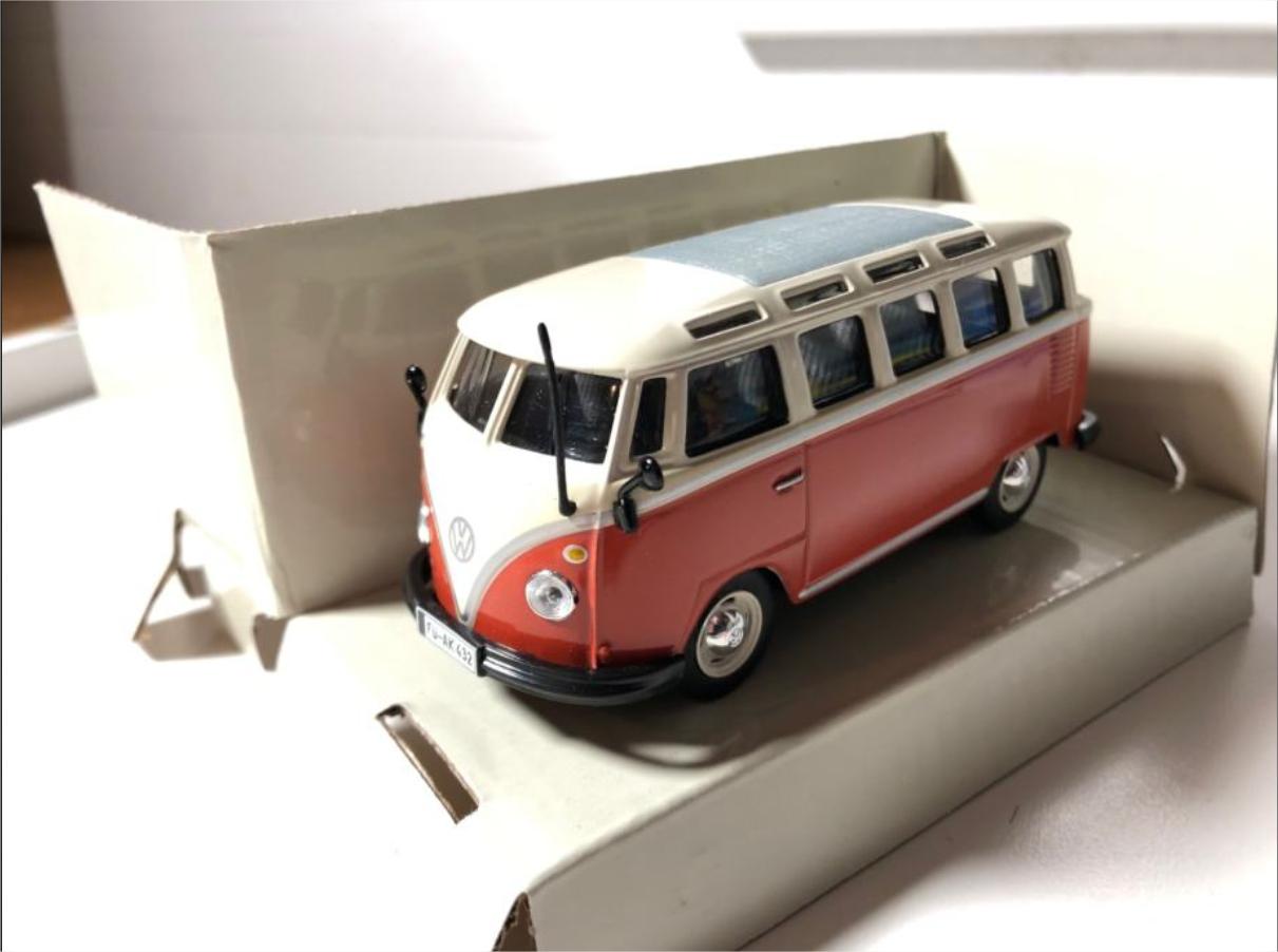 Schuco Volkswagen VW Bus T1 Samba Diecast Model Car - Scale 1/43