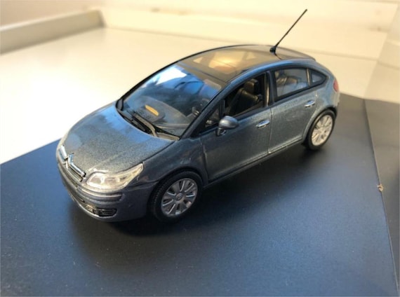 Norev 2004 Citroen C4 Diecast Model Car - Scale 1/43 - Blue