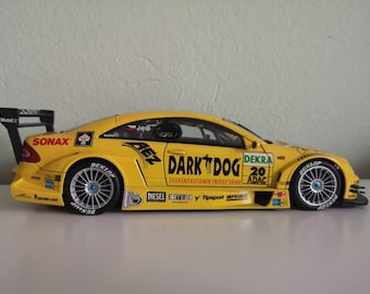 Maisto Mercedes-benz CLK-DTM (2004) Diecast Model Car - Scale 1/18