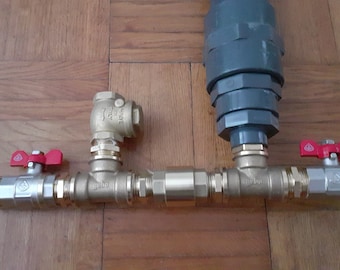 Ensemble complet ou kit de pompe à eau pour vérin hydraulique 3/4 po. Acier et laiton avec réservoir en PVC - Pression plus élevée avec soupape à ressort