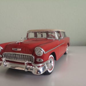 Maisto Chevrolet Nomad (1955) klassieke gegoten modelauto - schaal 1/18 - rood - gegoten metalen verzamelmodel - geen doos - vintage