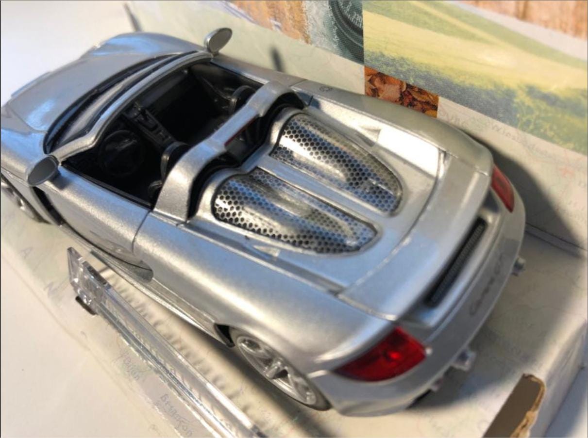 Porsche Carrera GT Grigio – Modellino HTC Scala 1/43 CARARAMA Da Collezione