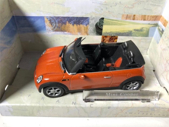 Cararama Mini Cooper Convertible Diecast Model Car - Scale 1/43