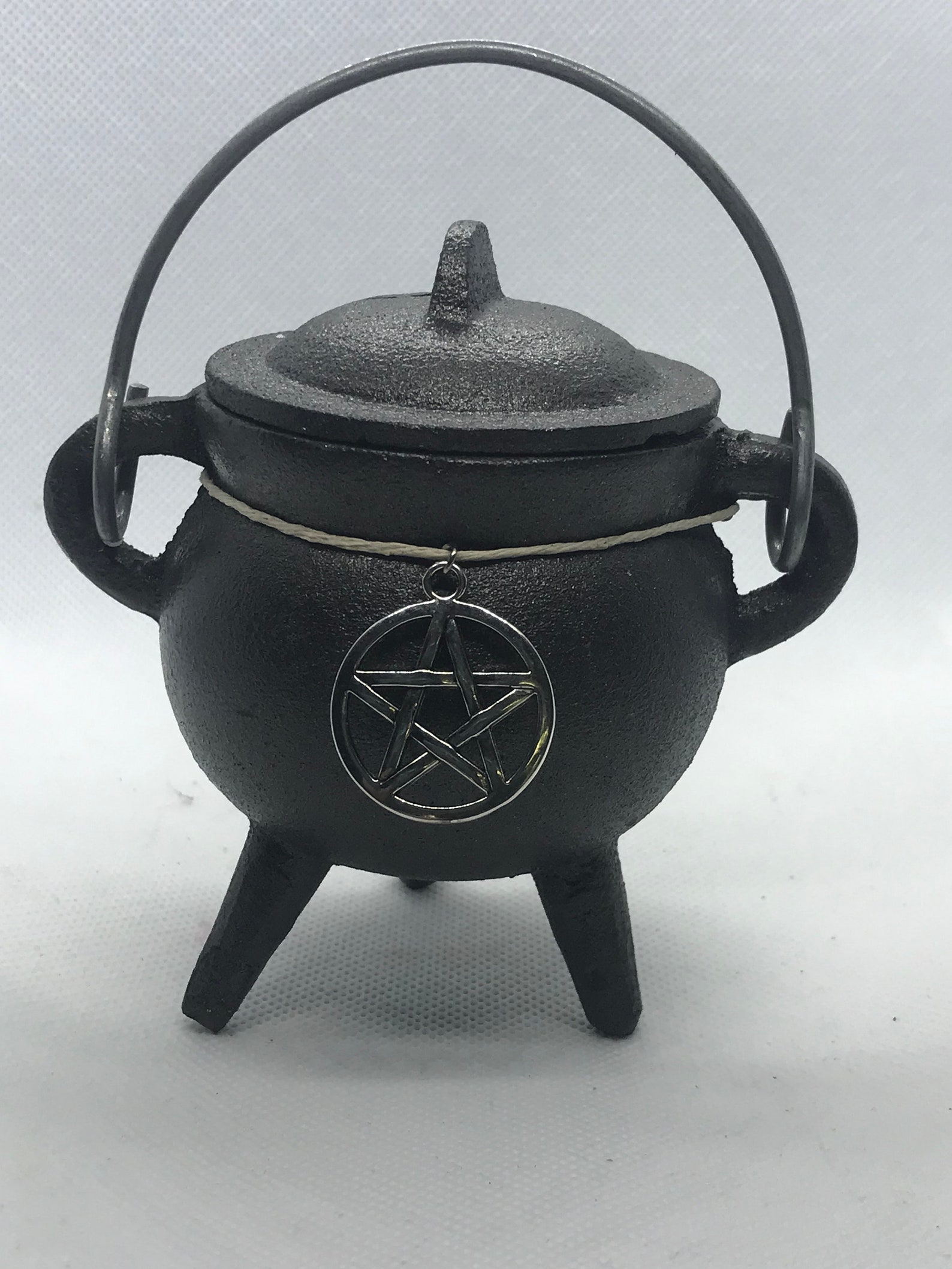 Mini Cast Iron Cauldron With Lid Filled With Soy Wax Open Your Etsy
