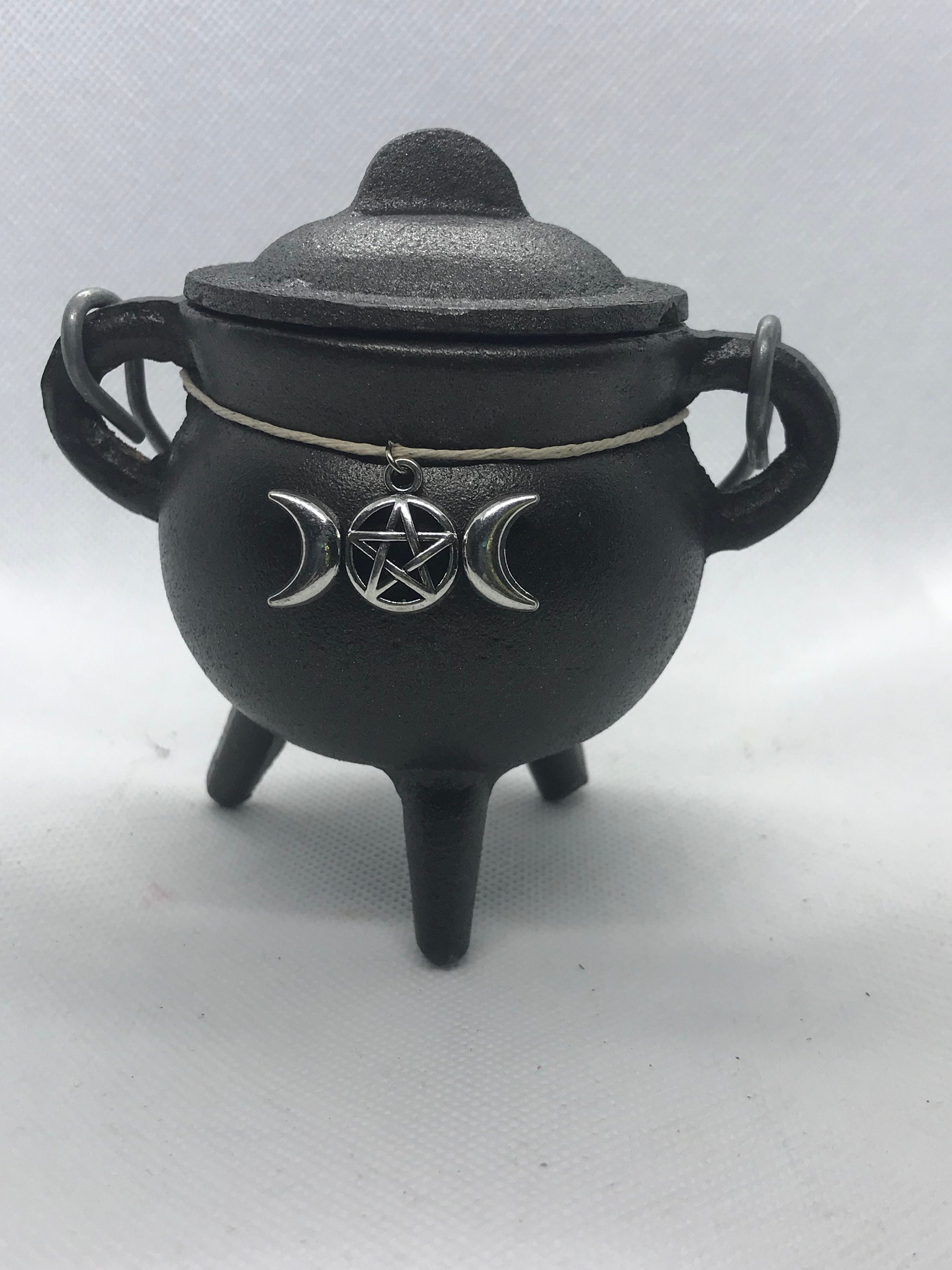 Mini Cast Iron Cauldron With Lid Filled With Soy Wax Open Your Etsy